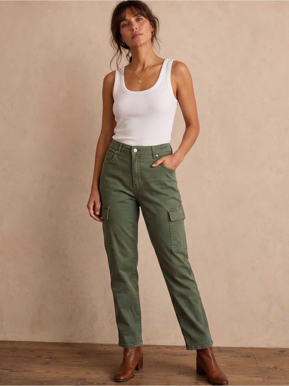 GOOD AMERICAN Crossover Cargo Pants